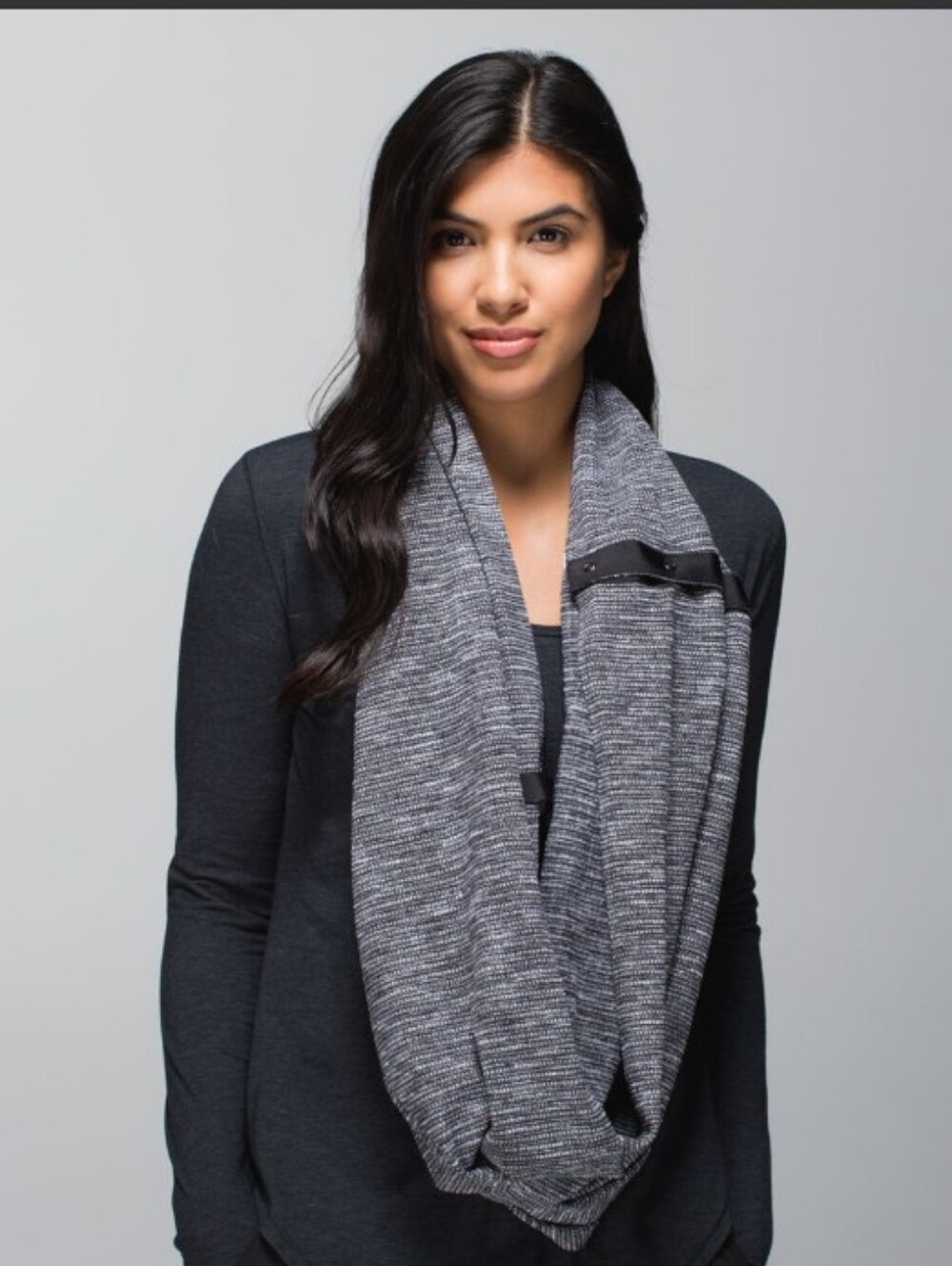 Lululemon Vinyasa Scarf Wrap Rulu Black And Gray Coco Pique